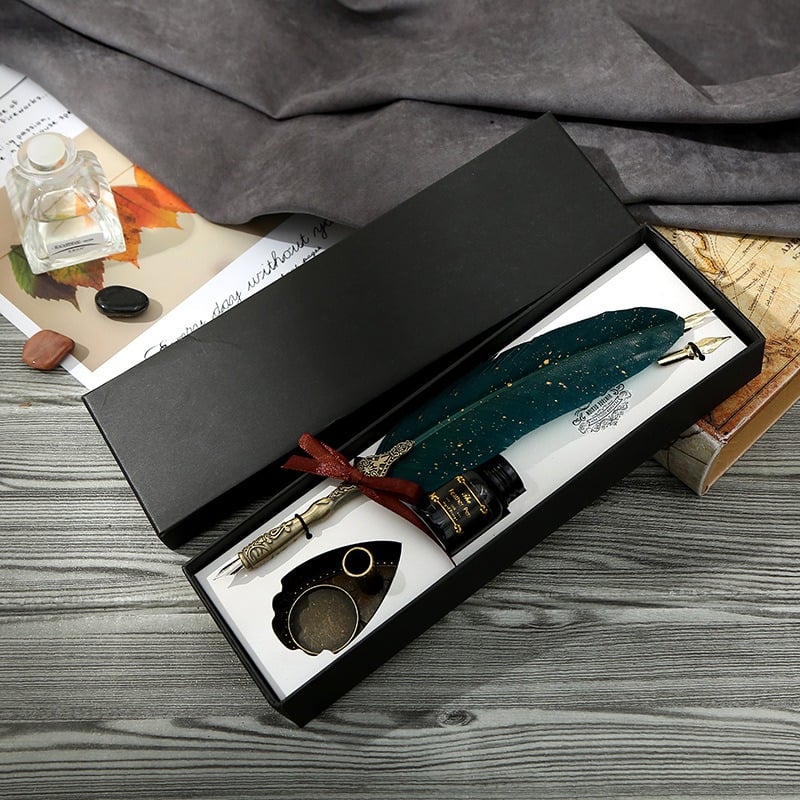 Vintage Signature Pen Calligraphy Set – Feather Pen for Writing